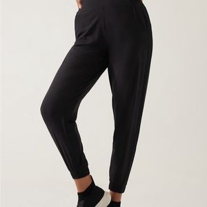 4P Athleta Brooklyn Jogger EUC